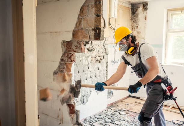 Best Custom Concrete Contractor  in Siesta Shores, TX